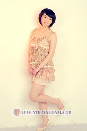 157892 - Liying Age: 32 - China