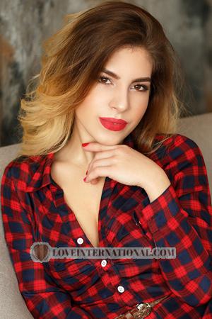 192510 - Julia Age: 26 - Ukraine