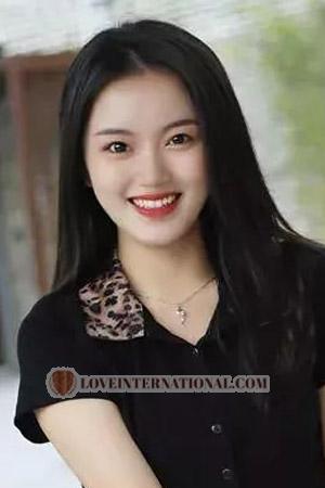 202560 - Xiaoqin Age: 22 - China