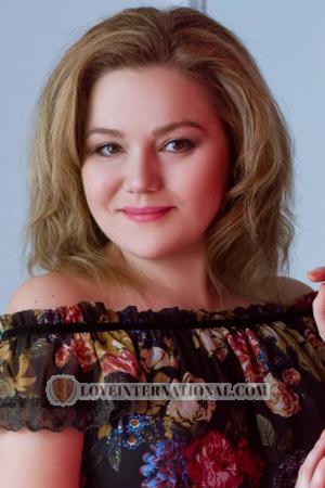 205366 - Juliya Age: 45 - Ukraine