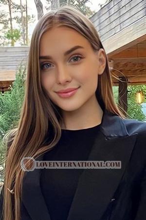 209788 - Alina Age: 27 - Ukraine