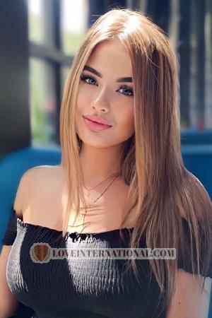 213736 - Olga Age: 25 - Ukraine