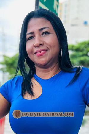 219509 - Pili Age: 51 - Colombia