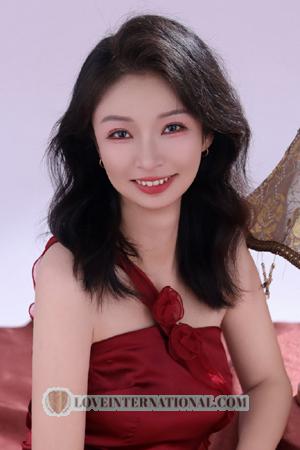 220697 - Emily Age: 46 - China