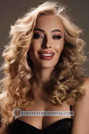 221873 - Alexa Age: 33 - Ukraine