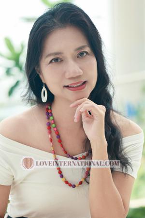 224187 - Sharon Age: 57 - China